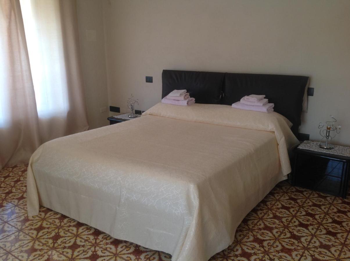 Kozak Village Suite Caserte Extérieur photo